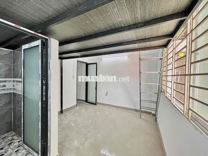 ⚜️Cho Thuê Duplex Ban Công Cửa Sổ Trời Ngay Khu Phan Xích Long