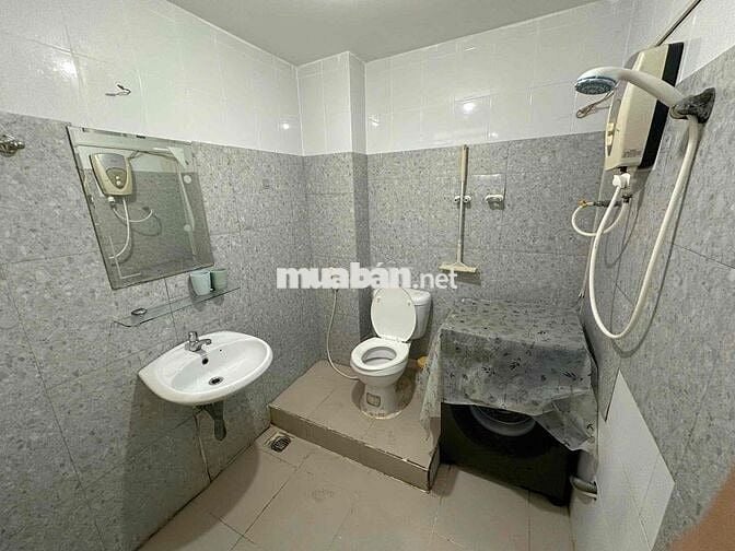 Mới 100% - Studio Balcon - Cao Thắng Quận 10 - Có Hầm Xe - PCCC