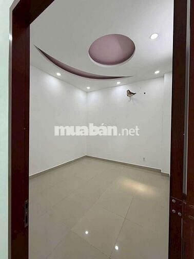 NHÀ NGUYÊN CĂN 3 PN ĐƯỜNG 35 NGAY CHỢ HIỆP BÌNH