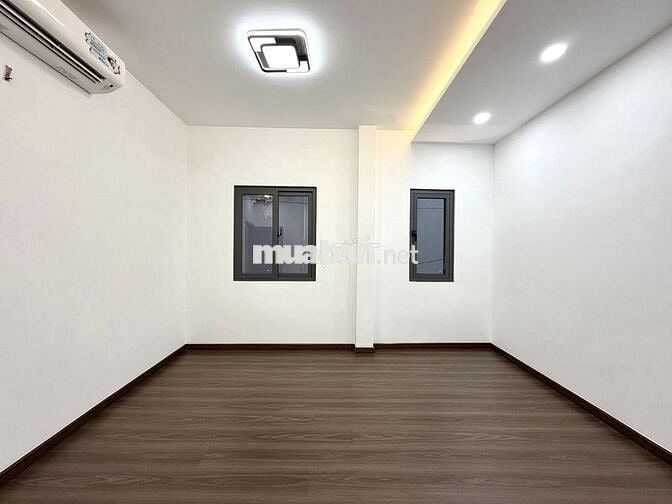 BÁN NHÀ HOÀ HƯNG QUẬN 10 3 TẦNG 3PN FULL NT 40M2 4.2 X 10 - 6.7T TL