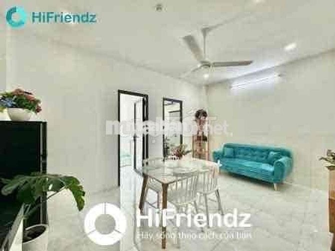 Cho Thuê Căn Hộ 2PN… Nằm Ngay Mặt Tiền Đường