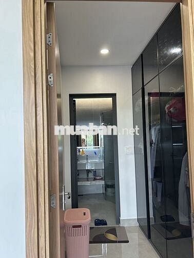 Cần bán gấp nhà hẻm xe hơi 2 mặt tiền 3 lầu