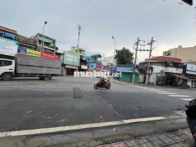 Mặt bằng mặt tiền đường 2 chiều Hồ Văn Huê - Phú Nhuận có bếp và wc