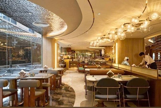 Bán gấp toà nhà khách sạn 4* ngay đường Thi Sách Quận 1,dt 25x20 