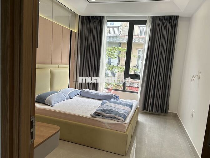 Cần bán gấp nhà hẻm xe hơi 2 mặt tiền 3 lầu