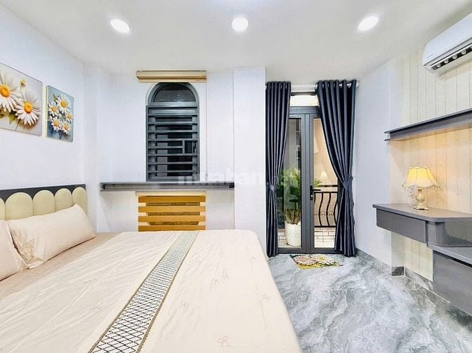 HH1% NHÀ 4 PHÒNG NGỦ 6 WC CÁCH MẶT TIỀN CHỈ 20M XE HƠI NGỦ TRONG NHÀ