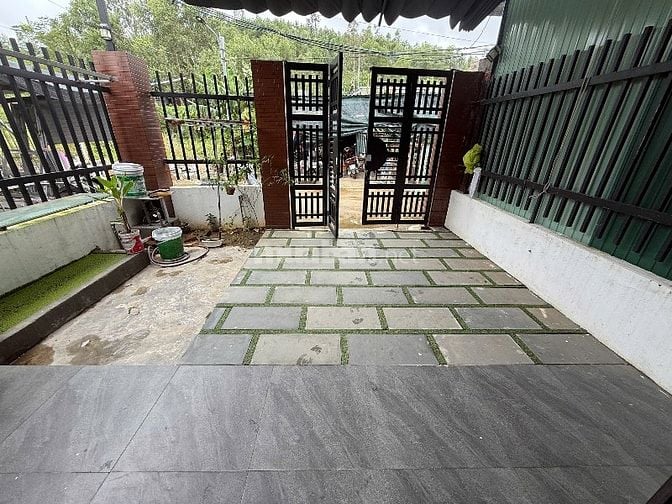 2ty550 tl Bán nhà đẹp gác lửng 2 mặt kiệt ô tô Nam Cao nd Hoà Khánh Na