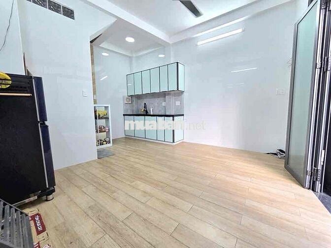 NHÀ MỚI – NGANG 4M – GẦN HẺM XE TẢI - NHỈNH 5 TỶ