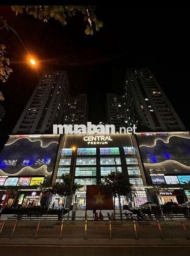 Cho thuê căn hộ cao cấp Central Premium 854 Tạ Quang Bửu, Q8.