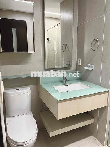 2pn 2wc 77m2 Sunrise North, view Hồ bơi + LM81. Full nội thất