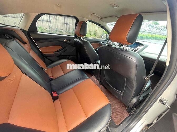 Ford Focus 2013 Trend 1.6 AT Hatchback - 100000 km