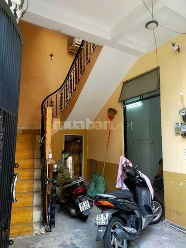 Bán nhà chính chủ hẻm Ô tô 9m đường Nguyễn Thái Bình, Quận Tân Bình