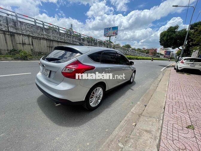 Ford Focus 2013 Trend 1.6 AT Hatchback - 100000 km