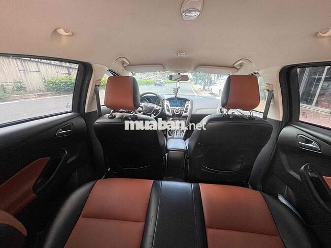 Ford Focus 2013 Trend 1.6 AT Hatchback - 100000 km