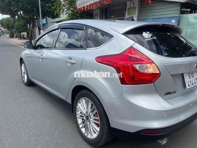 Ford Focus 2013 Trend 1.6 AT Hatchback - 100000 km