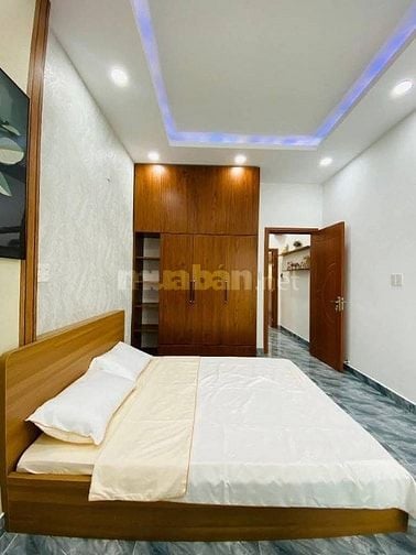Căn nhà 3,090 tỷ full nội thất, dọn vào ở ngay, hẻm ô tô Quận Tân Bình