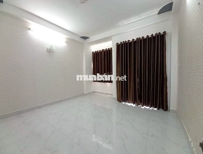 Cần cho thuê nhà 384/6A Lý Thái Tổ P.10 Q.10