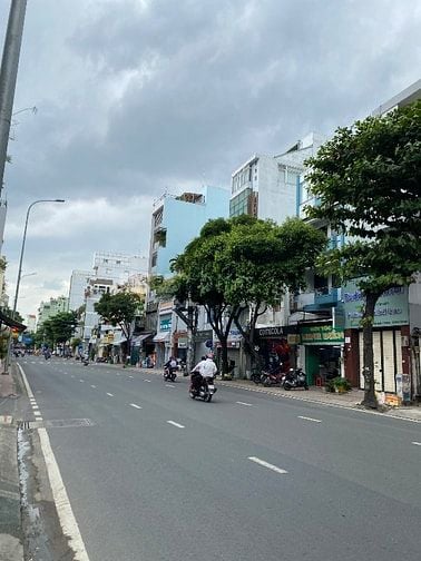Cho Thuê Nhà Mặt Tiền Đào Duy Anh, Phường 9, Q. Phú Nhuận - Diện tích: