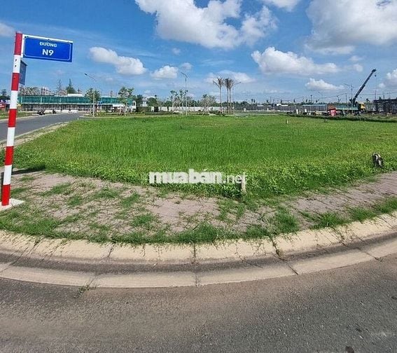 Nền góc thổ cư gần công viên Nam Long 2, Cái Răng, Cần Thơ