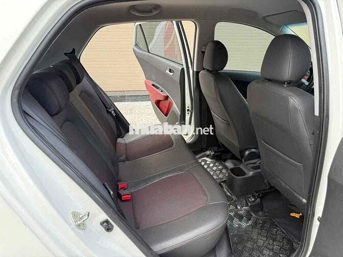 Hyundai i10 2021 1.2 AT siêu hiếm odo 16800 km