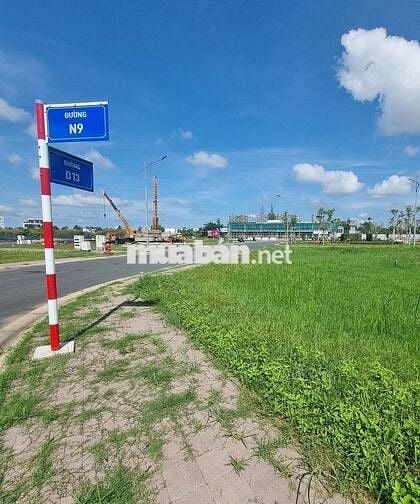 Nền góc thổ cư gần công viên Nam Long 2, Cái Răng, Cần Thơ