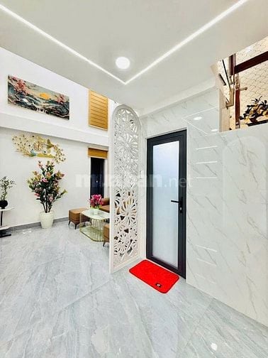 HH1% NHÀ 4 PHÒNG NGỦ 6 WC CÁCH MẶT TIỀN CHỈ 20M XE HƠI NGỦ TRONG NHÀ