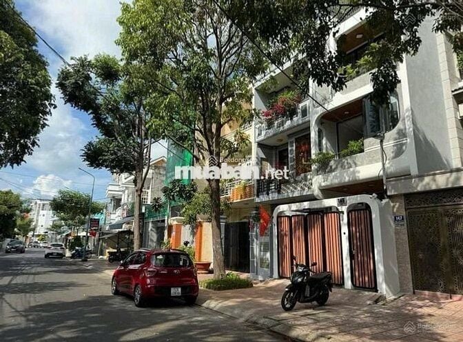 Bán đất kèm nhà mặt tiền đường Mạc Đỉnh Chi, Vũng Tàu 107m2