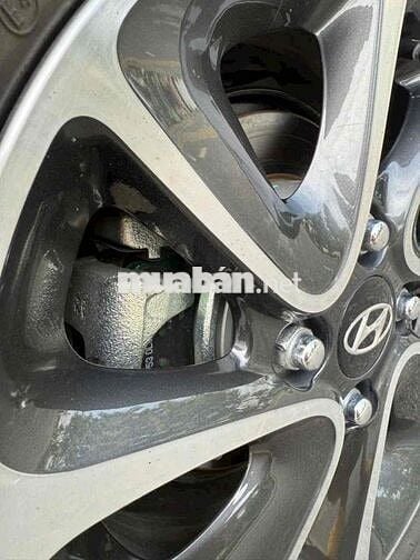 Hyundai i10 2021 1.2 AT siêu hiếm odo 16800 km