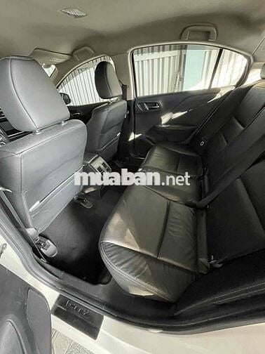 Honda City 2019 1.5 TOP - 86000 km