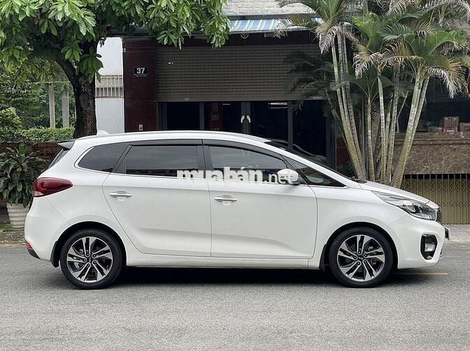 Kia Rondo 2.0 GAT 2018 Gia Đình Cực Đẹp Hàng Hiếm
