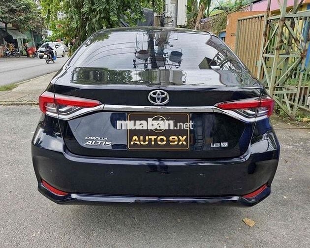 Toyota Corolla Altis 2023 1.8V - 17000 km