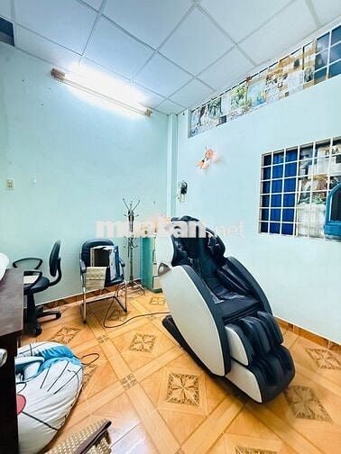 BÁN GẤP NHÀ ĐIỆN BIỆN PHỦ VÀI BƯỚC RA HẺM XE HƠI, 70m2, CHỈ NHỈN 8 TỶ