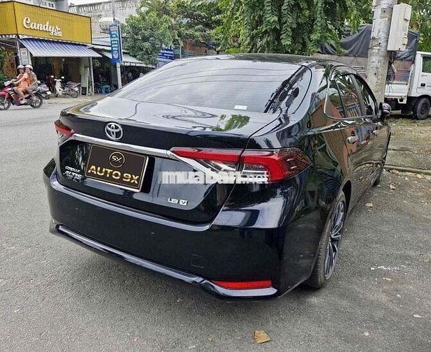 Toyota Corolla Altis 2023 1.8V - 17000 km