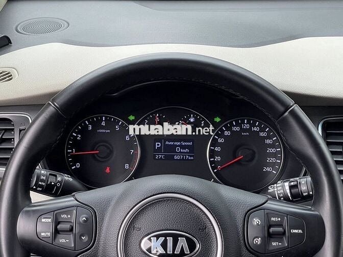 Kia Rondo 2.0 GAT 2018 Gia Đình Cực Đẹp Hàng Hiếm