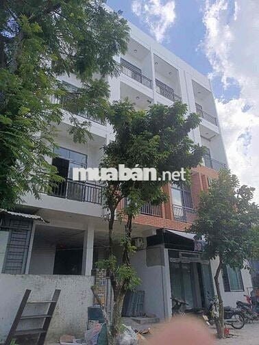 Trống sẵn phòng trọ gác lửng thoáng mát