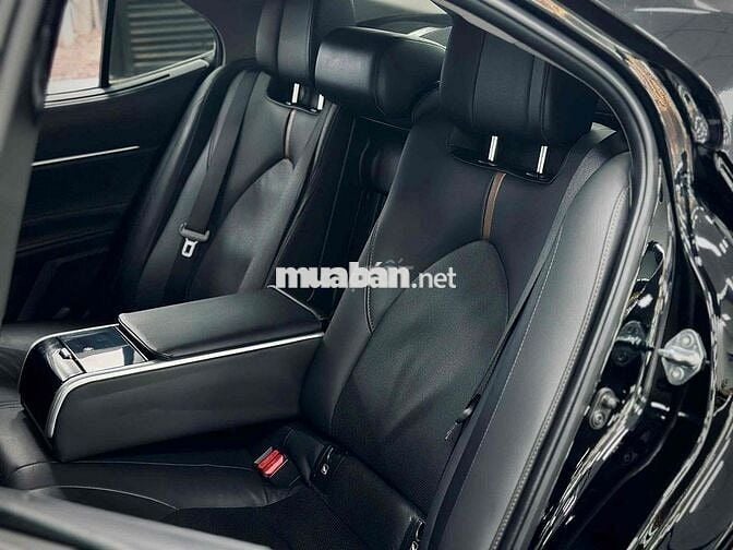 Toyota Camry 2.0Q Model 2022 - 22000 km