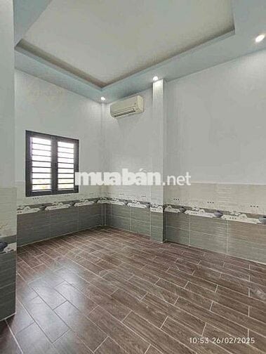 Nhà Trệt Lầu Mới 2pn sẵn 2 máy lạnh hẻm Đường 30/4