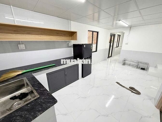 Nhà Trệt Lửng 2PN Có Nội Thất hẻm đường Đề Thám chỉ 8 triệu