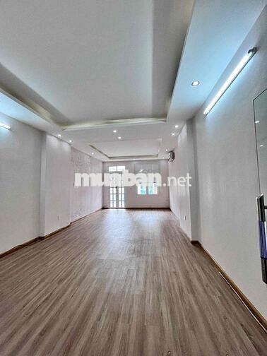 ⚡ Giá *** phân khúc! Nhà lớn Hoàng Hoa Thám  chỉ 25tr/tháng