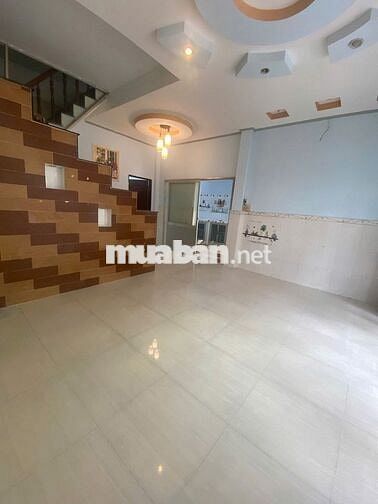 Nhà trệt lầu 3PN hẻm đường Hoàng Văn Thụ chỉ 7 triệu