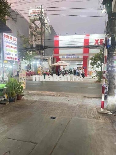 Hẻm ba gác thông, ngang 5.2m, diện tích công nhận 31m². Nhà chia làm 2