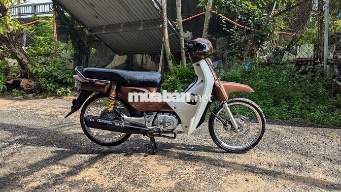 Honda Super Dream 110 Nâu Trắng Đã tân trang