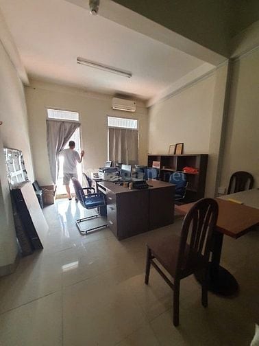 Bán nhà Mặt Tiền Hẻm thông xe Tải 8m,Hoàng Hoa Thám, Bình Thạnh, 8 Tỷ 