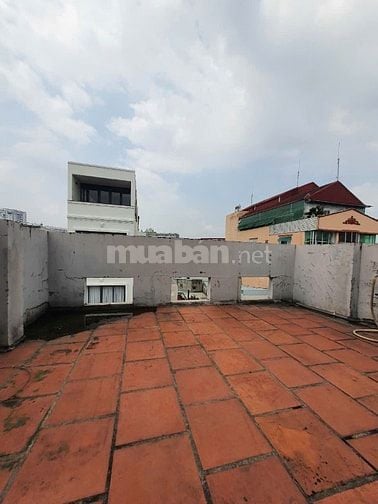 Bán nhà Mặt Tiền Hẻm thông xe Tải 8m,Hoàng Hoa Thám, Bình Thạnh, 8 Tỷ 