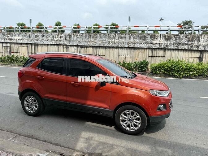 Ford EcoSport 2014 Titanium 1.5L AT - 100000 km zi
