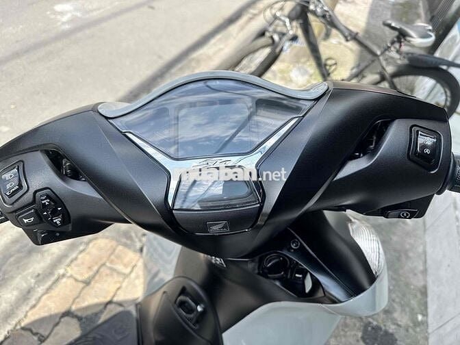 Honda SH 160i ABS 2024 màu Xám