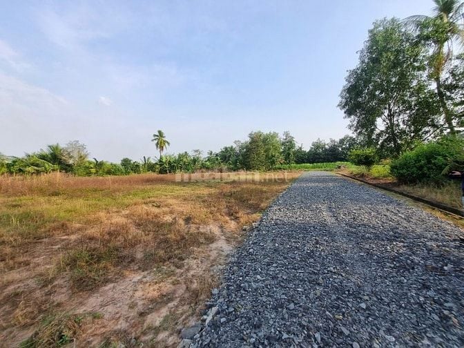 8x46. Khu dân cư đông. Gần KCN. Gần nhựa. 430tr 