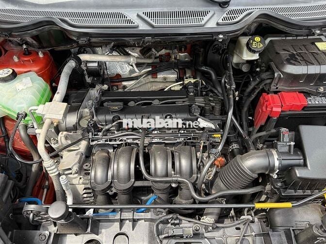 Ford EcoSport 2014 Titanium 1.5L AT - 100000 km zi