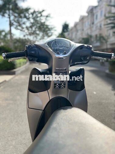 Honda SH Mode ABS 2023 Bạc