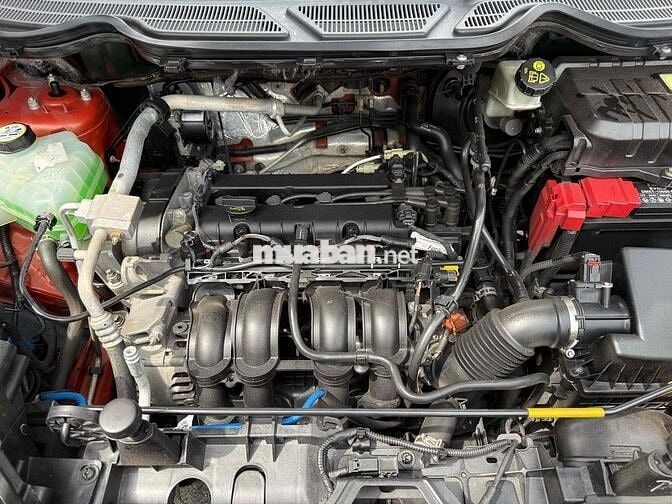 Ford EcoSport 2014 Titanium 1.5L AT - 100000 km zi